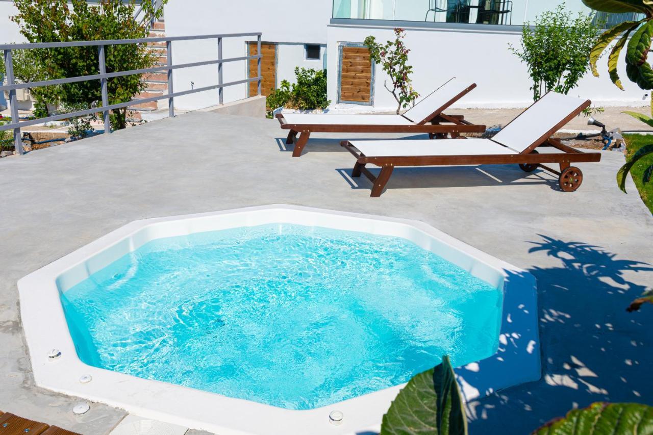 Queen'S Gem Luxury Villa - Heated Jacuzzi & Pool Limenas Chersonisou Exterior foto
