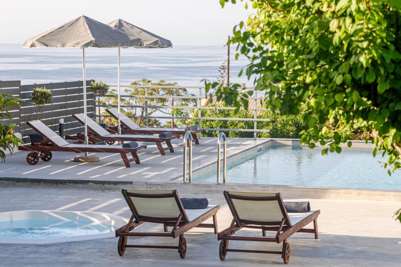 Queen'S Gem Luxury Villa - Heated Jacuzzi & Pool Limenas Chersonisou Exterior foto