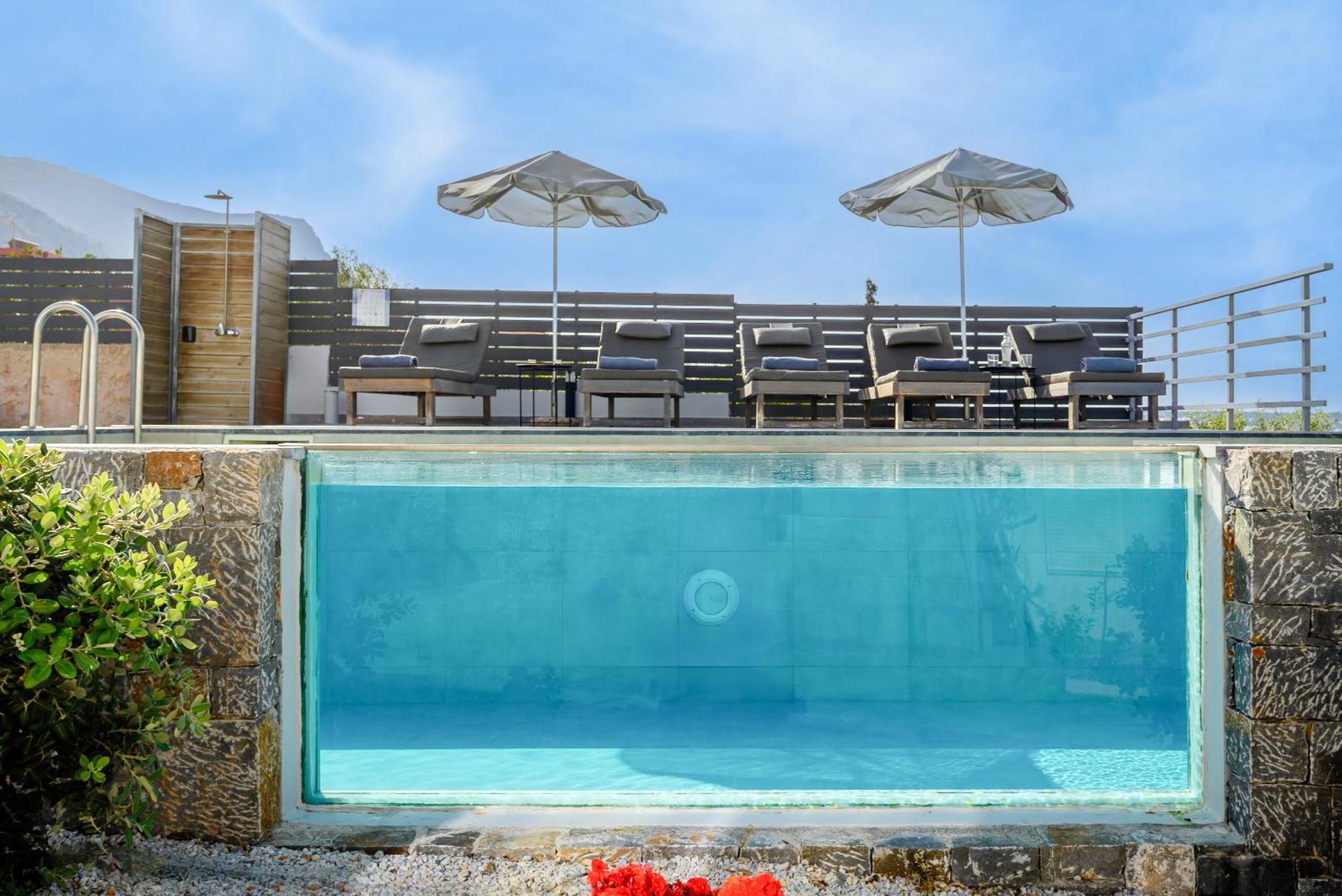 Queen'S Gem Luxury Villa - Heated Jacuzzi & Pool Limenas Chersonisou Exterior foto