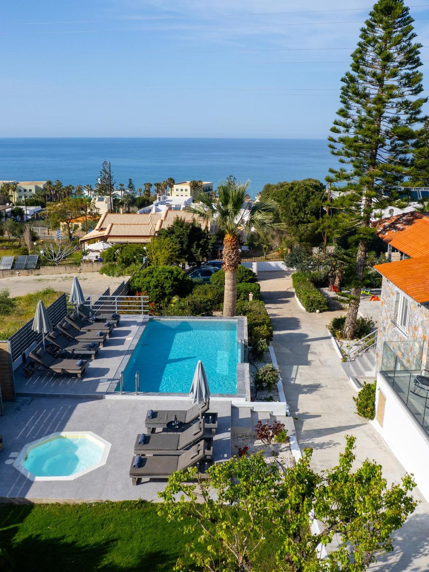 Queen'S Gem Luxury Villa - Heated Jacuzzi & Pool Limenas Chersonisou Exterior foto